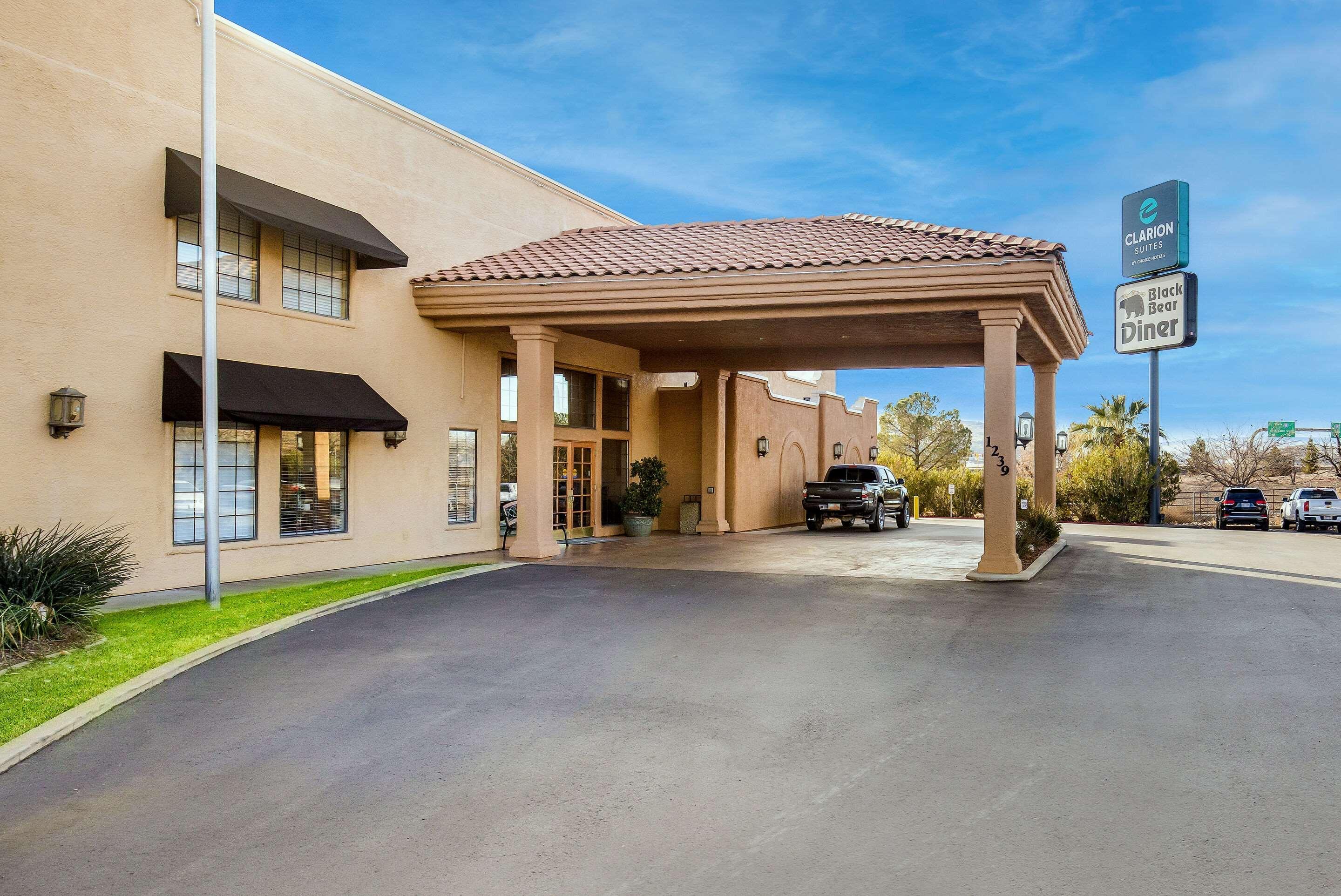 Hotel Clarion St George - Convention Center Area 3*