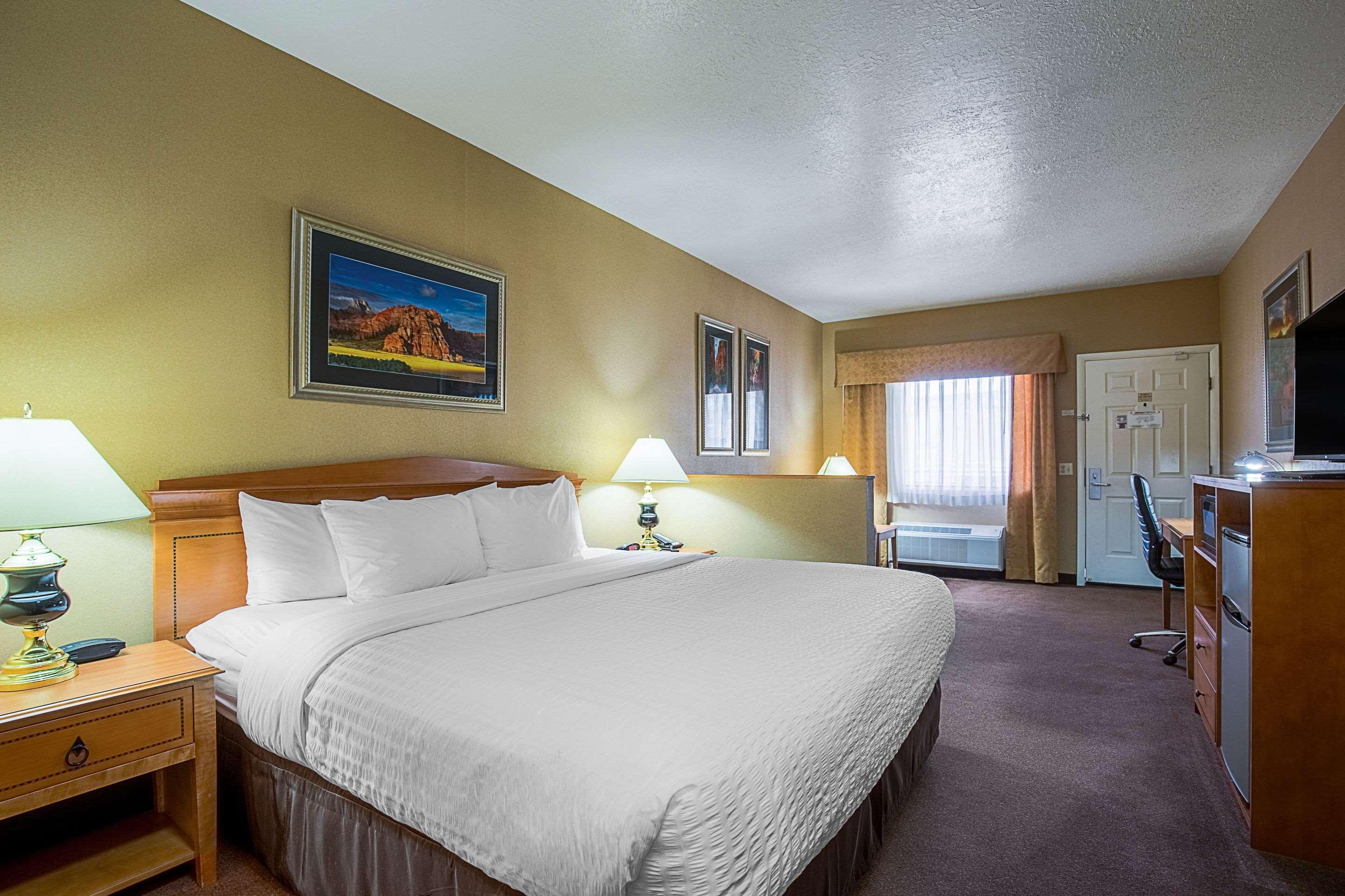 Clarion St George - Convention Center Area 3* St. George