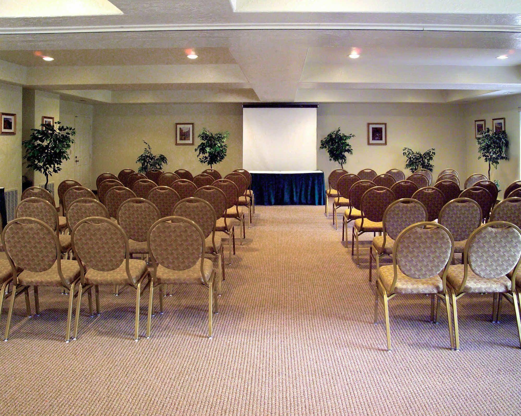 Clarion St George - Convention Center Area Hotel St. George